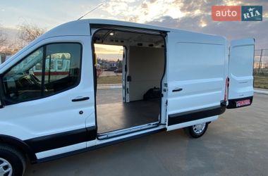 Вантажний фургон Ford Transit 2022 в Ірпені