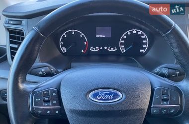 Вантажний фургон Ford Transit 2022 в Ірпені