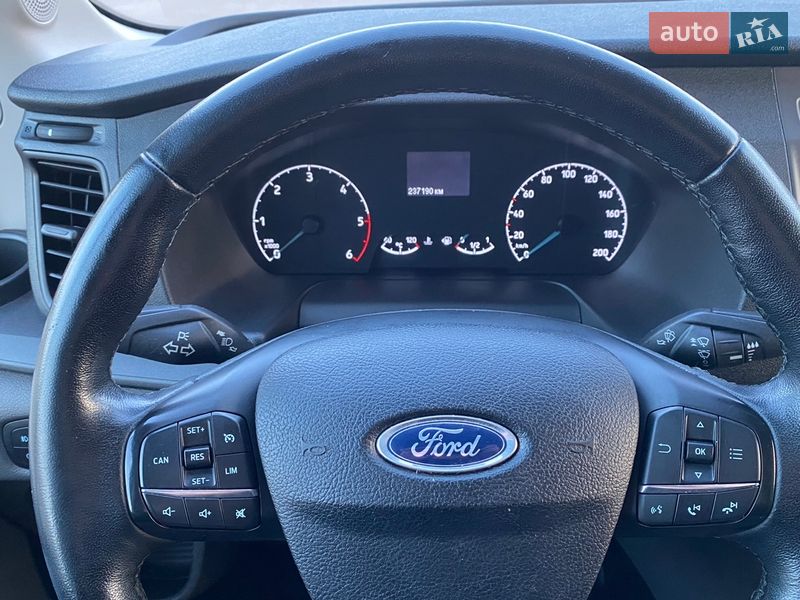 Вантажний фургон Ford Transit 2022 в Ірпені