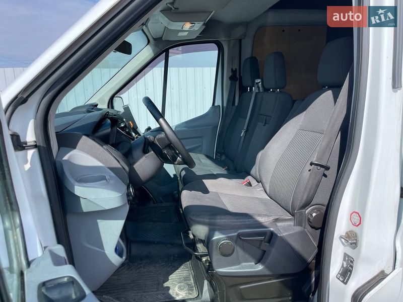 Грузовой фургон Ford Transit 2016 в Киеве