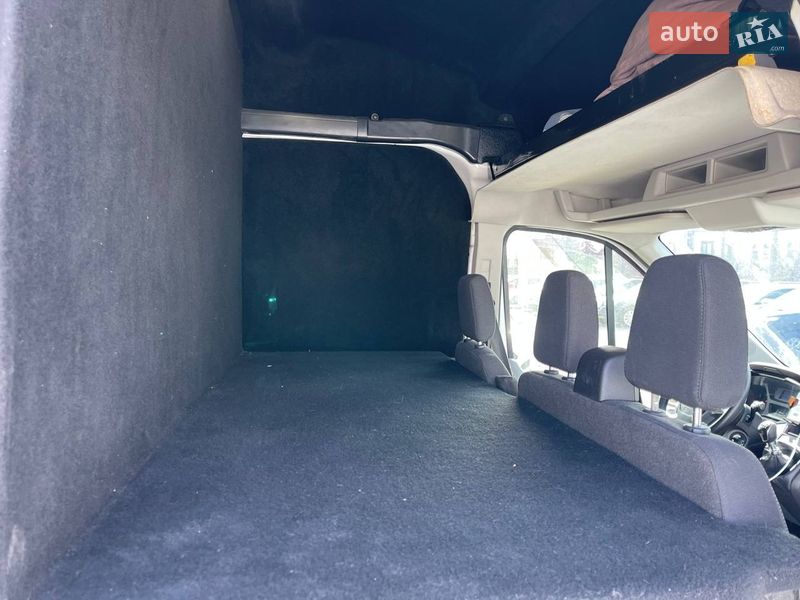 Грузовой фургон Ford Transit 2016 в Киеве