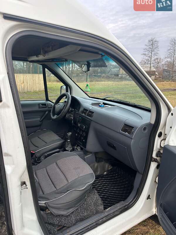 Мінівен Ford Transit 2008 в Олевську