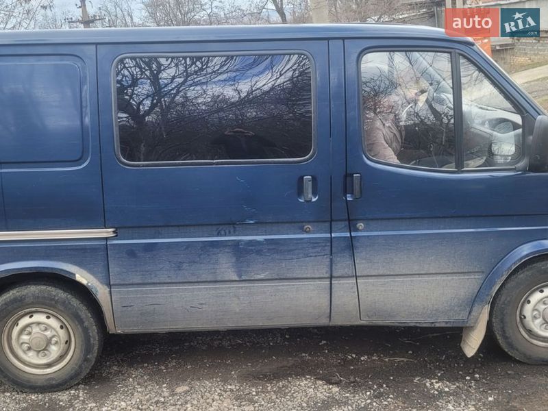 Грузопассажирский фургон Ford Transit 1996 в Краматорске