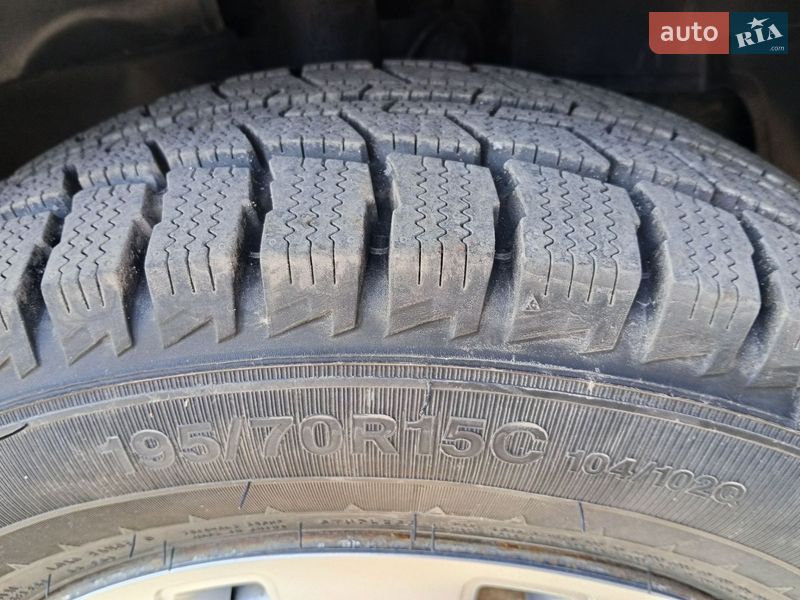 Вантажний фургон Ford Transit 2006 в Миколаєві