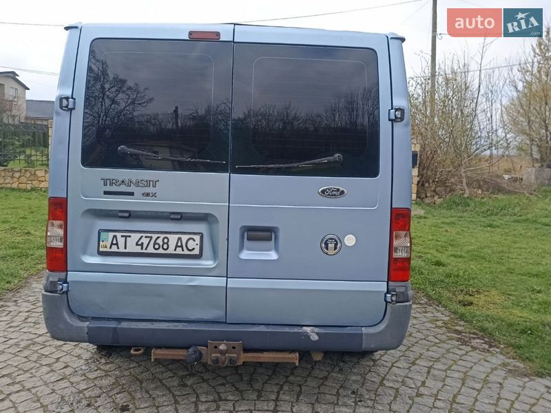 Вантажний фургон Ford Transit 2007 в Снятині