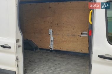 Грузовой фургон Ford Transit 2016 в Киеве
