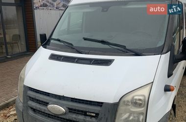 Грузовой фургон Ford Transit 2007 в Львове