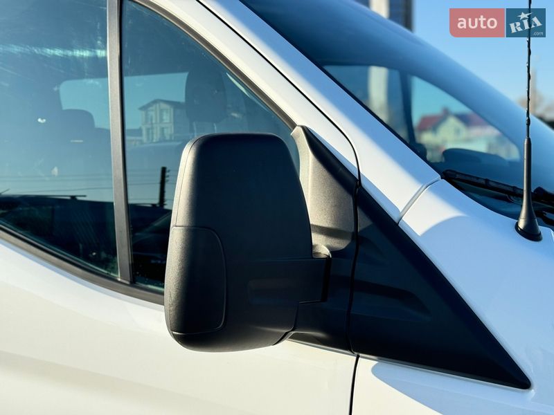 Городской автобус Ford Transit 2017 в Киеве