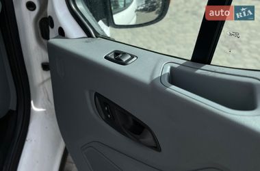 Вантажний фургон Ford Transit 2019 в Мукачевому