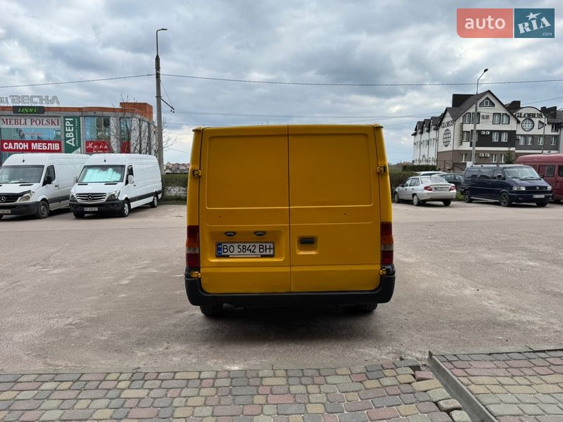 Грузовой фургон Ford Transit 2003 в Тернополе