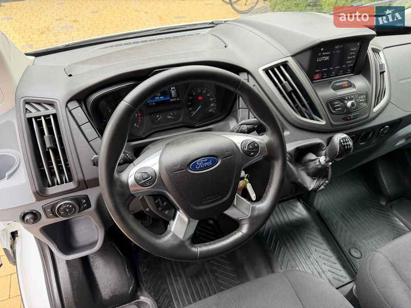 Минивэн Ford Transit 2017 в Радивилове
