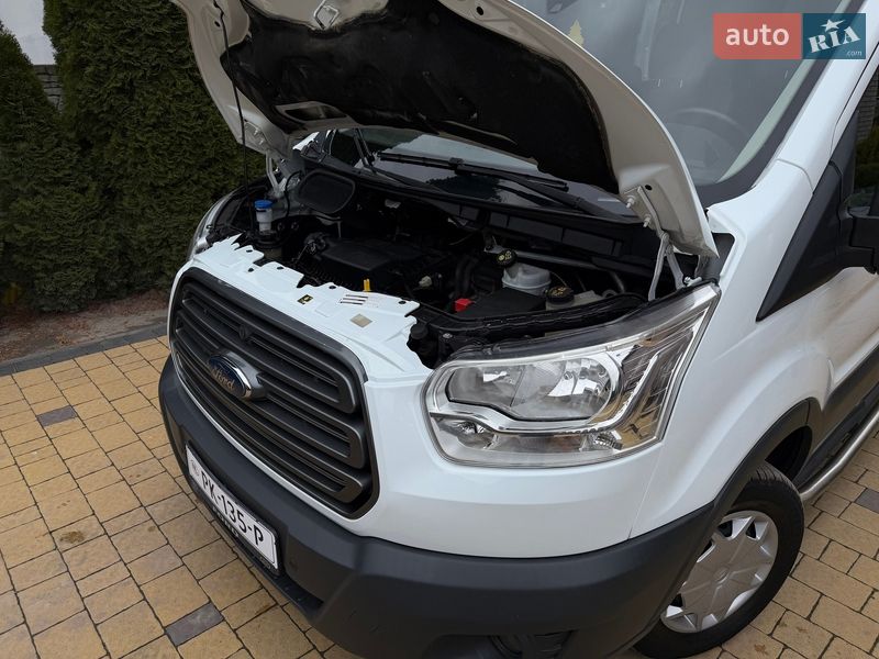 Минивэн Ford Transit 2017 в Радивилове