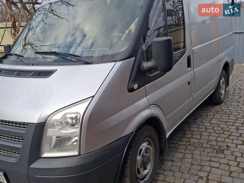 Грузовой фургон Ford Transit 2012 в Жашкове