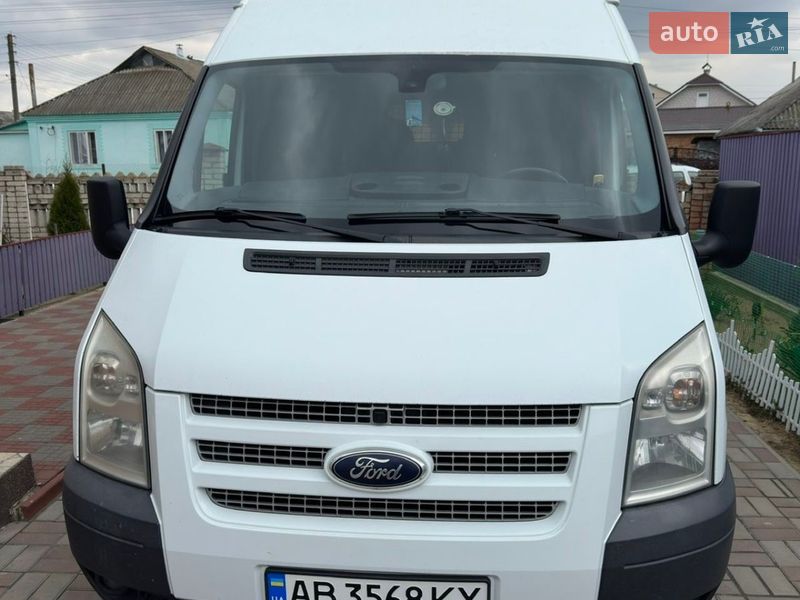 Ford Transit 2012