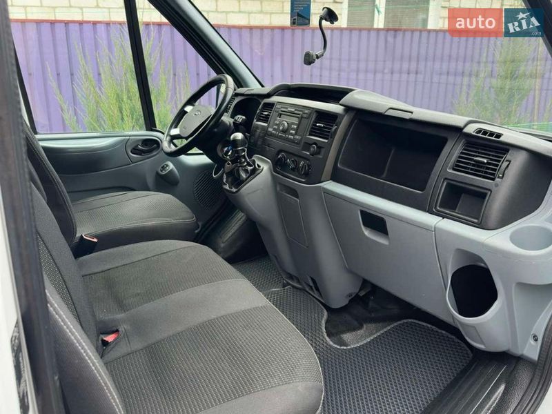Вантажний фургон Ford Transit 2012 в Бершаді