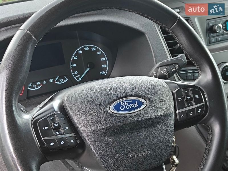 Мікроавтобус вантажний (до 3,5т) Ford Transit 2022 в Полтаві