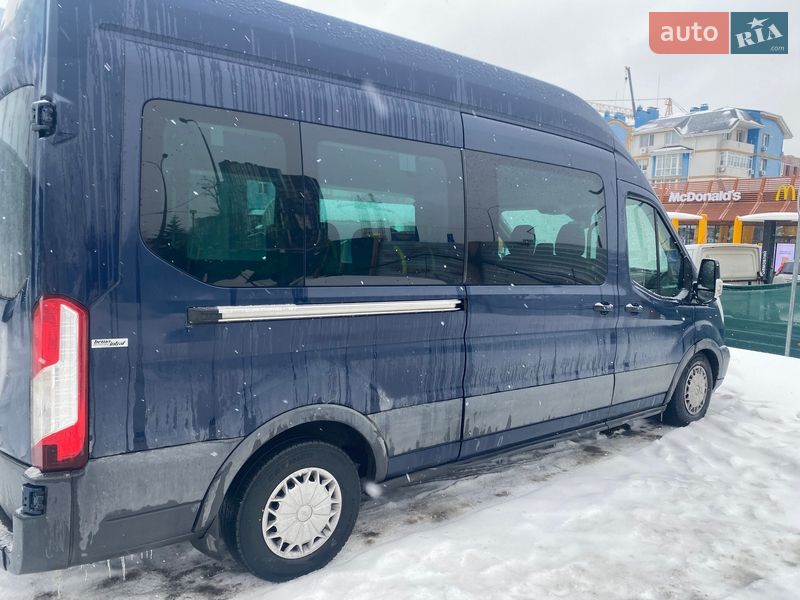 Микроавтобус Ford Transit 2015 в Ровно
