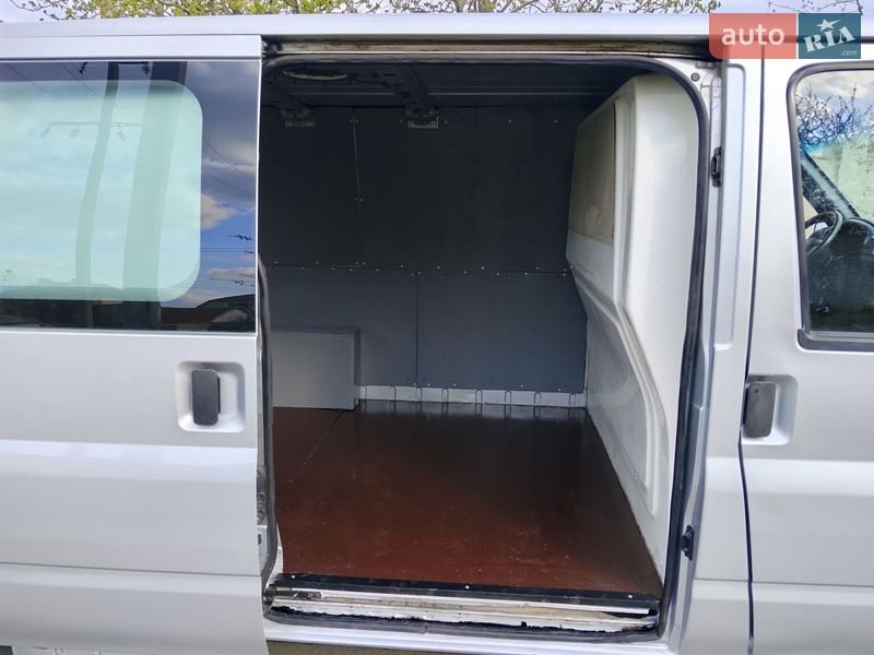 Вантажний фургон Ford Transit 2005 в Миколаєві фото 13 Вантажний фургон Ford Transit 2005 в Миколаєві