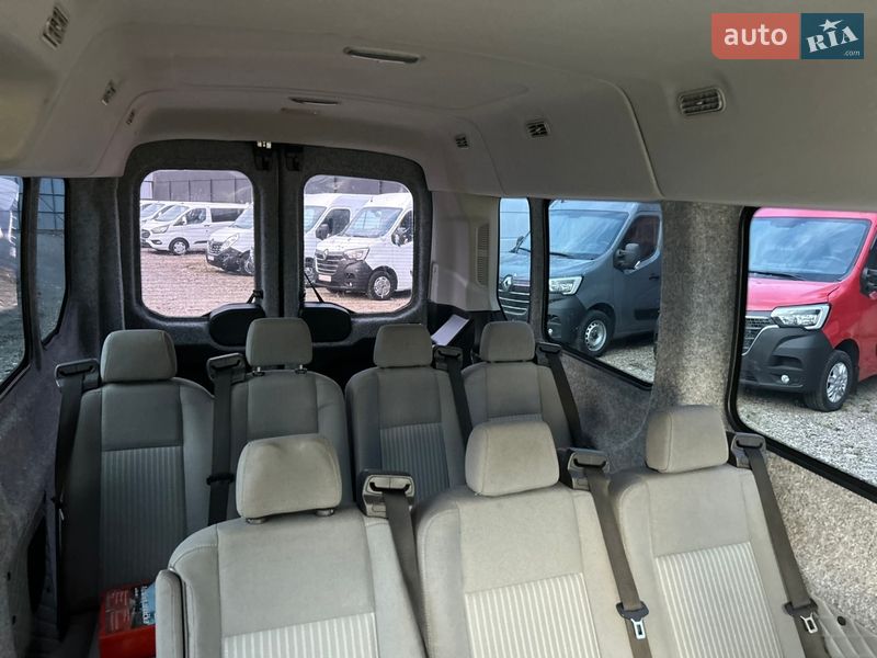 Микроавтобус Ford Transit 2015 в Хусте