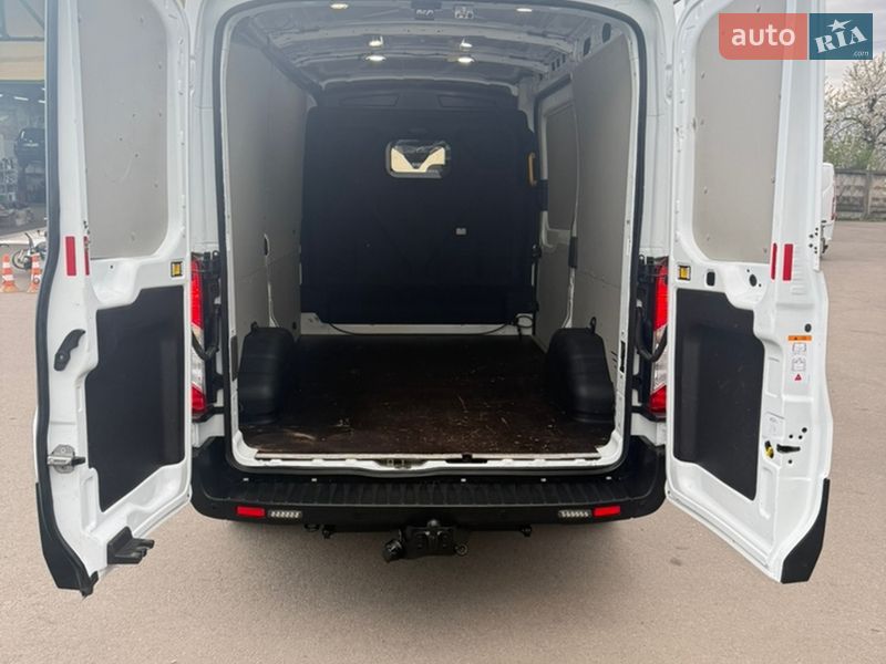 Грузовой фургон Ford Transit 2020 в Луцке