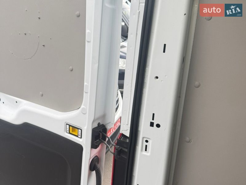 Грузовой фургон Ford Transit 2020 в Луцке