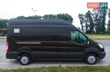 Вантажний фургон Ford Transit 2017 в Києві