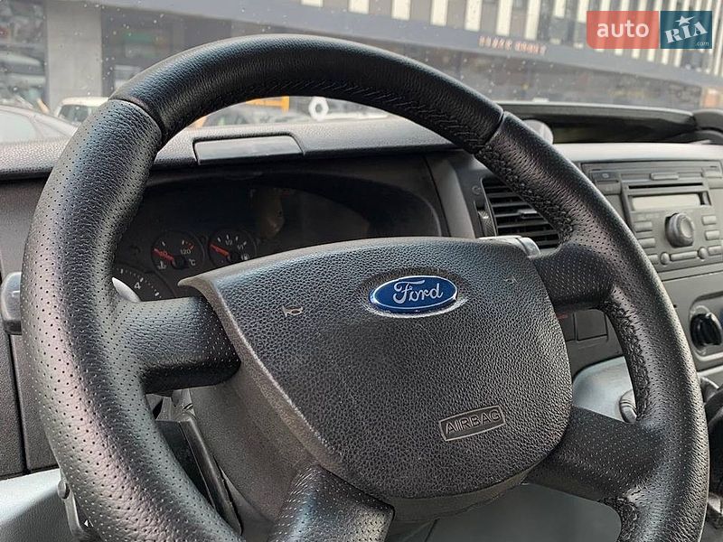 Грузовой фургон Ford Transit 2007 в Львове фото 3 Грузовой фургон Ford Transit 2007 в Львове