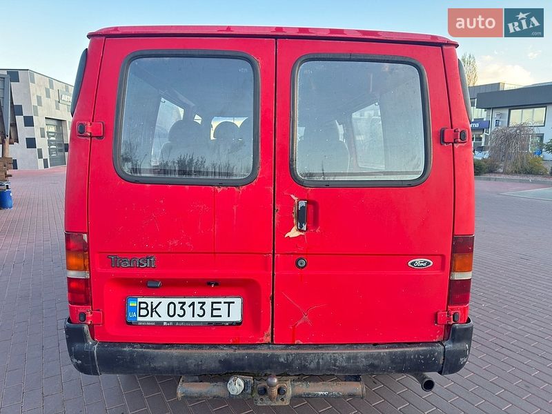 Грузопассажирский фургон Ford Transit 1999 в Сарнах
