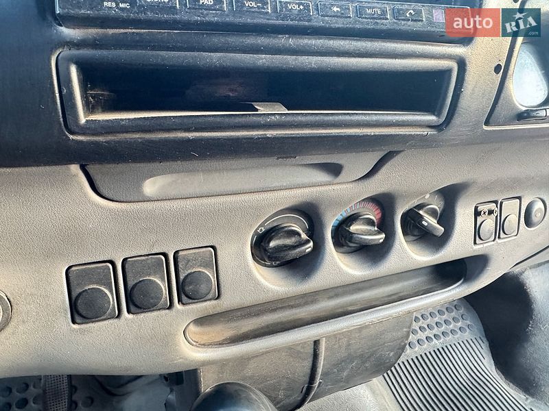 Грузопассажирский фургон Ford Transit 1999 в Сарнах