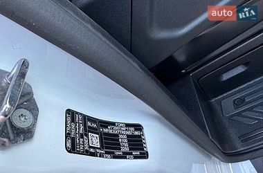 Грузовой фургон Ford Transit 2023 в Ирпене