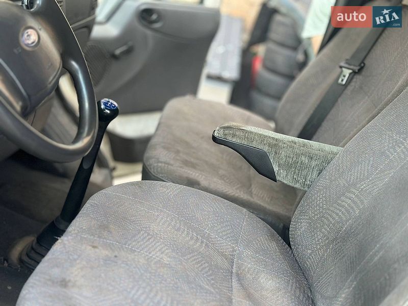 Микровэн Ford Transit 2000 в Полтаве