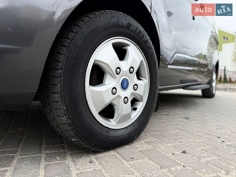 Минивэн Ford Transit 2016 в Львове