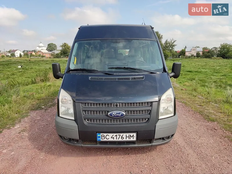 Ford Transit 2012