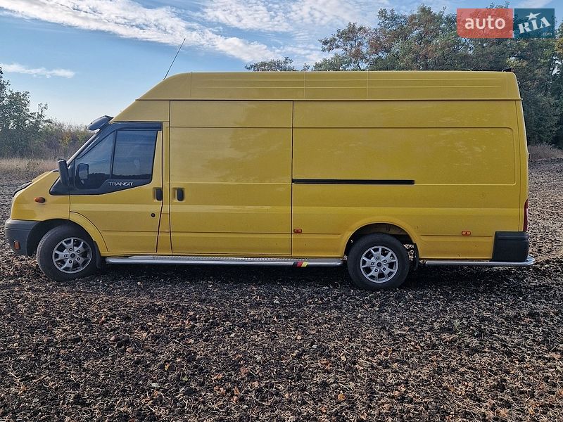 Вантажний фургон Ford Transit 2013 в Павлограді