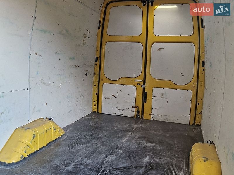 Вантажний фургон Ford Transit 2013 в Павлограді