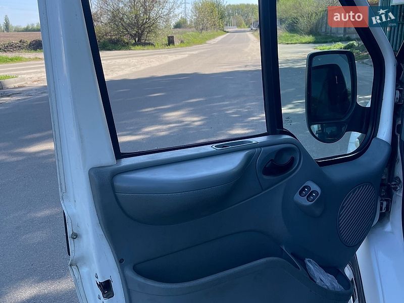 Вантажний фургон Ford Transit 2008 в Києві