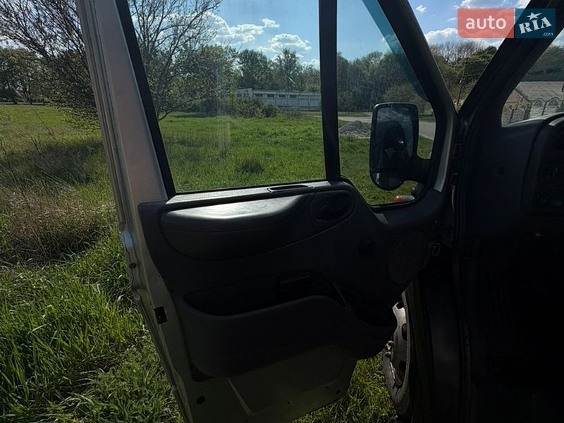 Микроавтобус Ford Transit 2005 в Диканьке