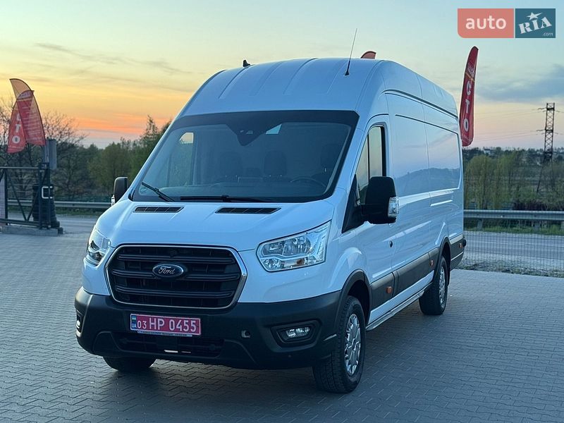 Вантажний фургон Ford Transit 2021 в Бучі