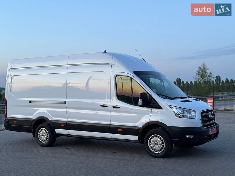 Вантажний фургон Ford Transit 2021 в Бучі