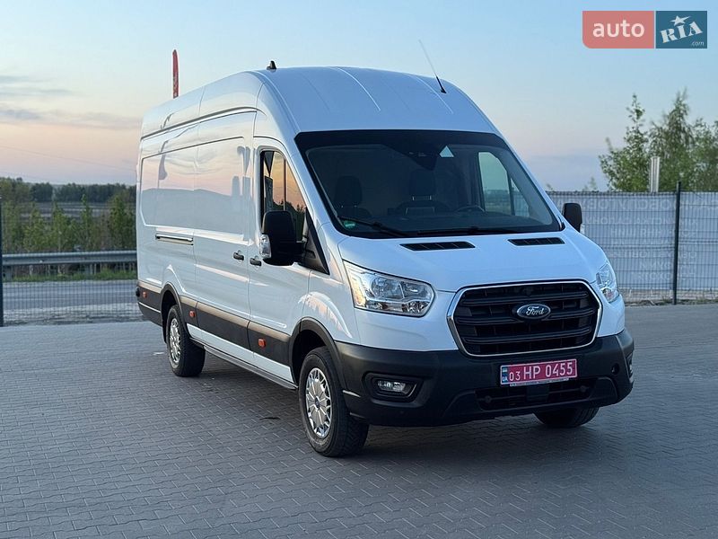 Вантажний фургон Ford Transit 2021 в Бучі