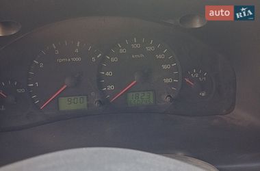 Вантажопасажирський фургон Ford Transit 2004 в Запоріжжі
