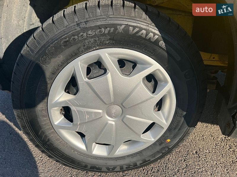 Вантажний фургон Ford Transit 2021 в Рівному