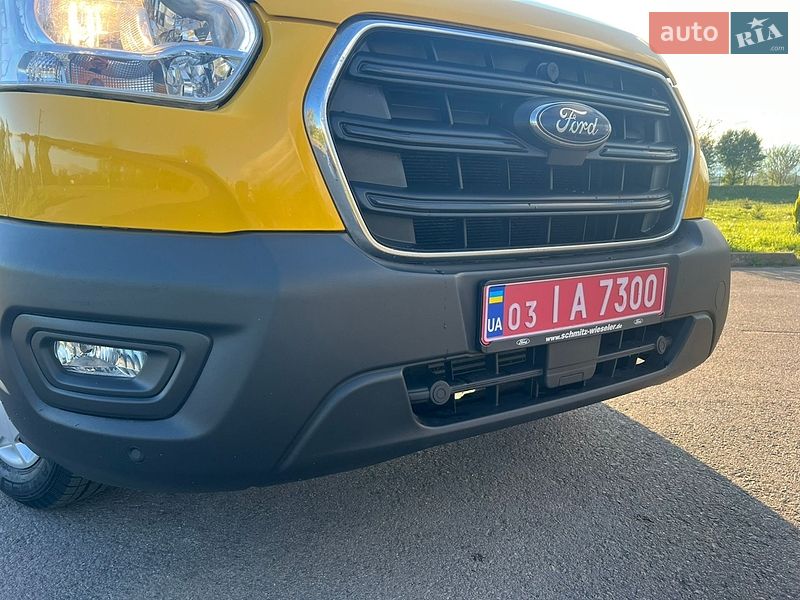 Вантажний фургон Ford Transit 2021 в Рівному