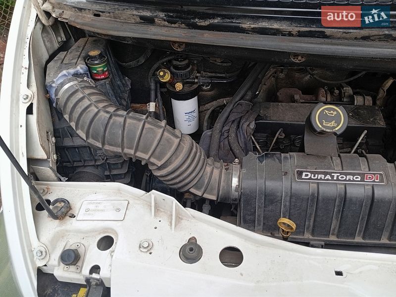 Грузовой фургон Ford Transit 2000 в Львове