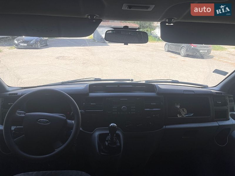 Вантажний фургон Ford Transit 2008 в Миколаєві