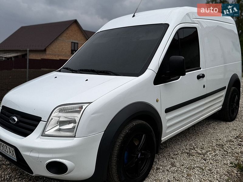 Грузовой фургон Ford Transit 2013 в Снятине