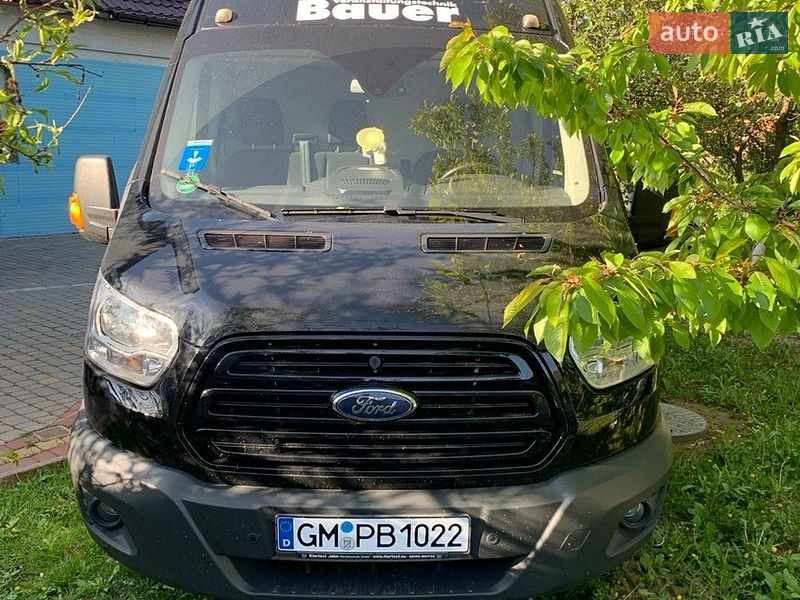 Вантажний фургон Ford Transit 2018 в Луцьку