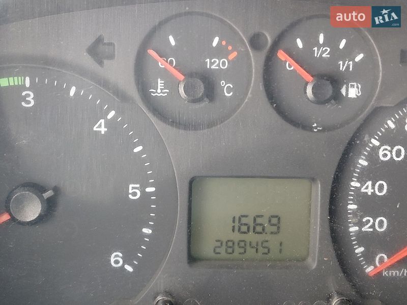 Грузовой фургон Ford Transit 2007 в Львове