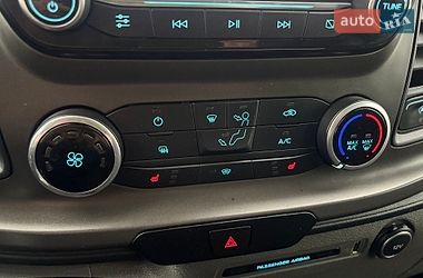 Грузовой фургон Ford Transit 2019 в Нововолынске