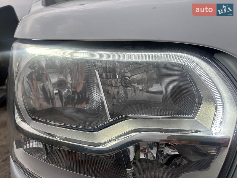 Грузовой фургон Ford Transit 2019 в Нововолынске